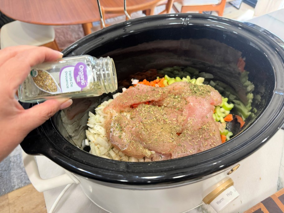 seasoning chicken in the crock-pot 