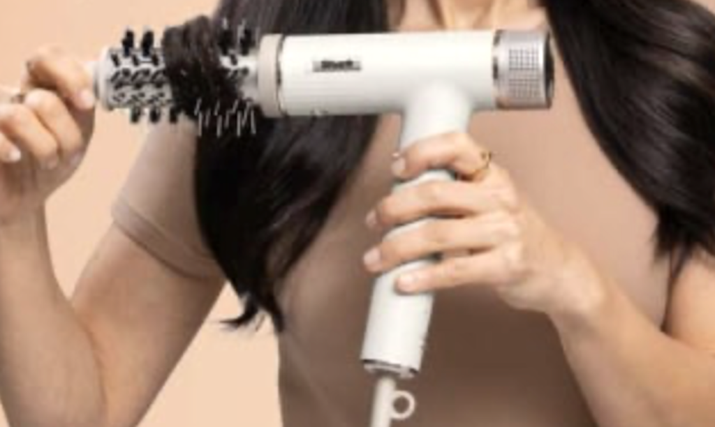 Shark SpeedStyle Hair Dryer w/ Attachments Only $64.99 Shipped ($240 Value)