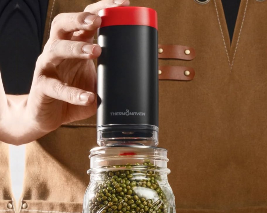 vacuum sealer on jar