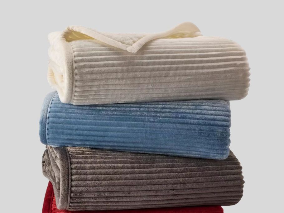 GO! Cuddl Duds Throws Only $7.49 on Kohls.online (Regularly $30)