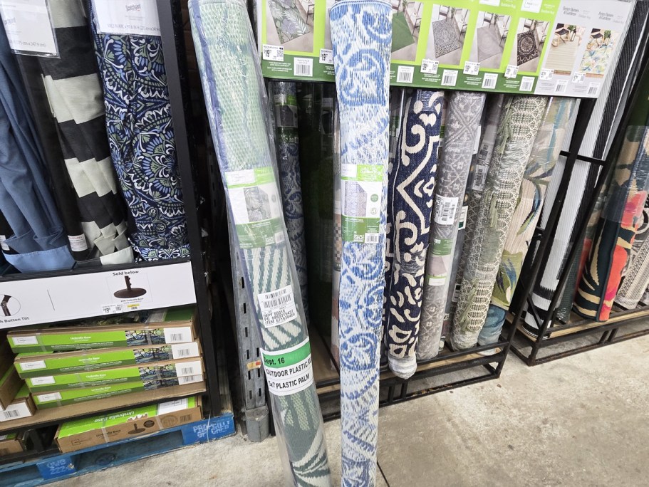 Walmart Outdoor 5′ x 7′ Area Rugs Only $19.77 | Stain & Fade Resistant!