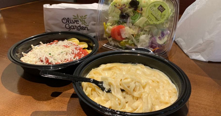 Olive Garden Takeout Meals, Breadsticks and Salad