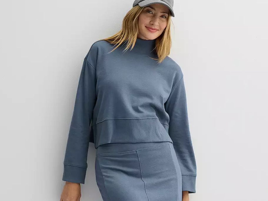 Up to 80% Off Kohl’s Sonoma Women’s Sweatshirts | Styles from $5