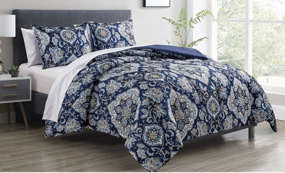 Up to 70% Off Macy’s Bedding | 3-Piece onlineforter Sets from $21.99 (Reg. $80)