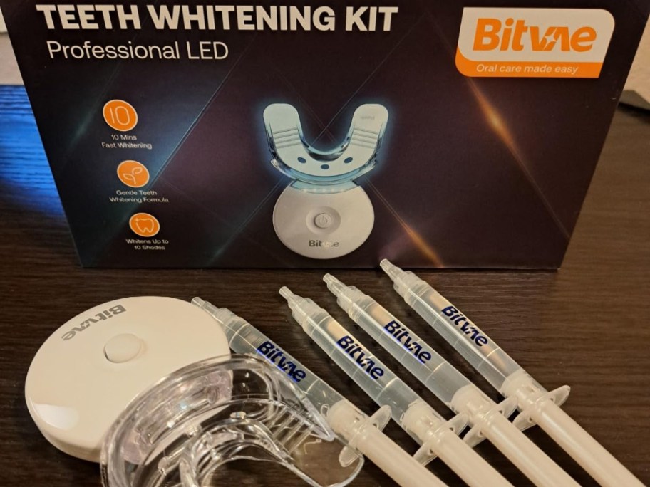 Teeth-whitening-kit-displayed-with-the-items