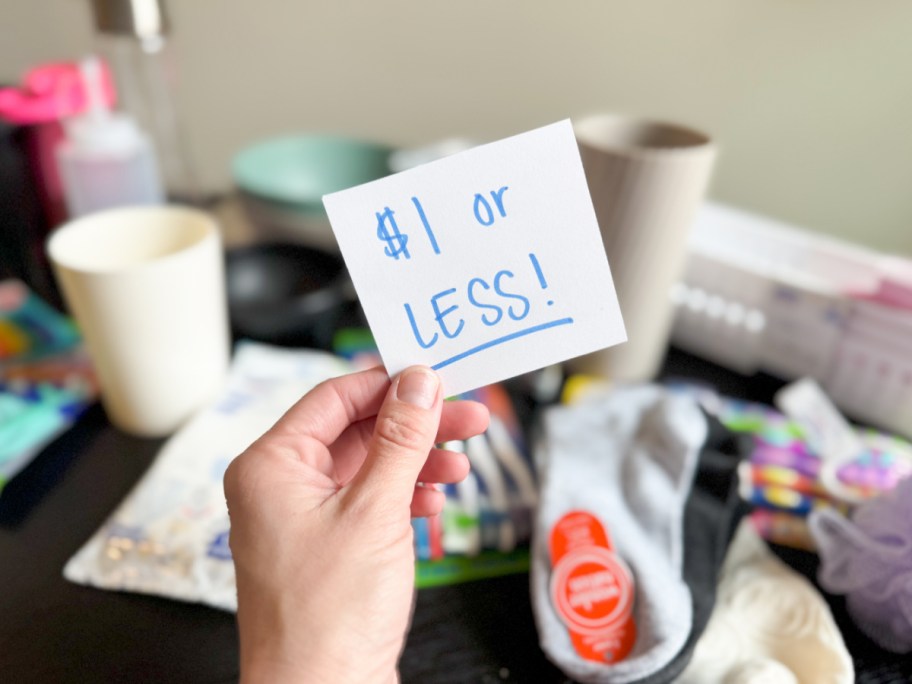 cheap stuff under $1 at walmart on sticky note 