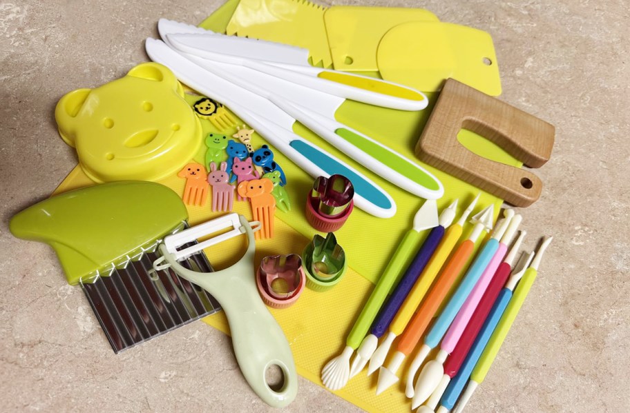 kids kitchen play set on counter