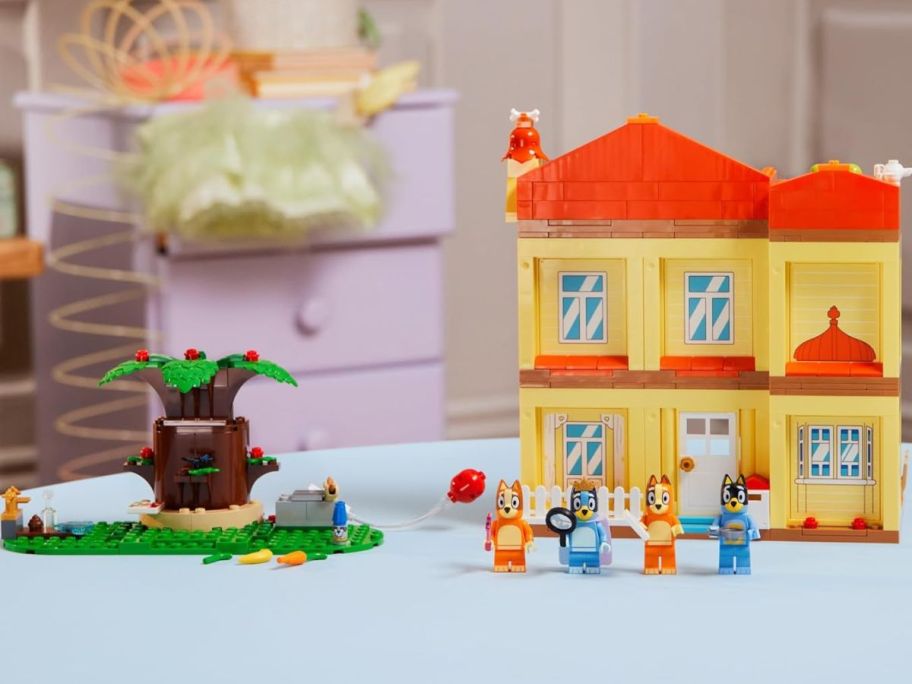 LEGO Bluey’s Family House 