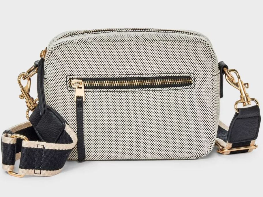 A Universal Thread Camera Crossbody Bag
