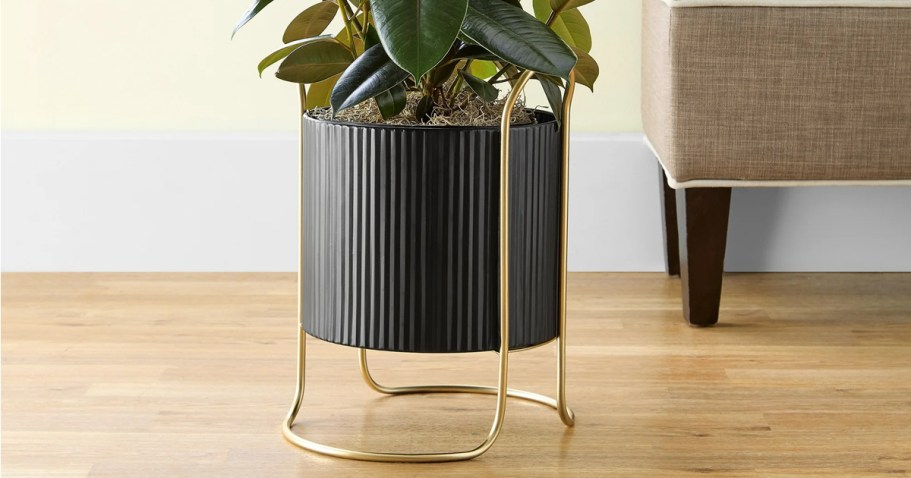 Metal Planter w/ Stand Just $14.97 on Walmart.online (Regularly $20)