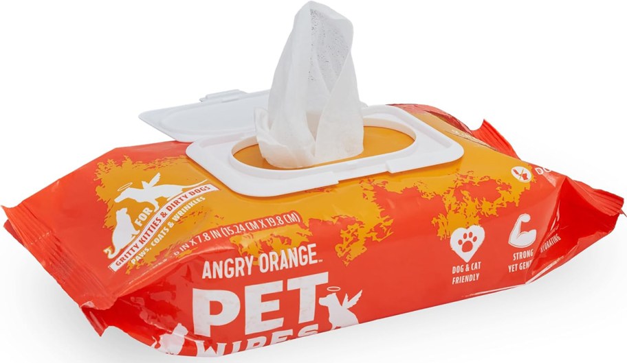package of pet odor remover wipes