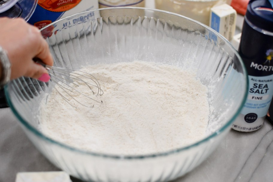 mixing flour and baking powder together