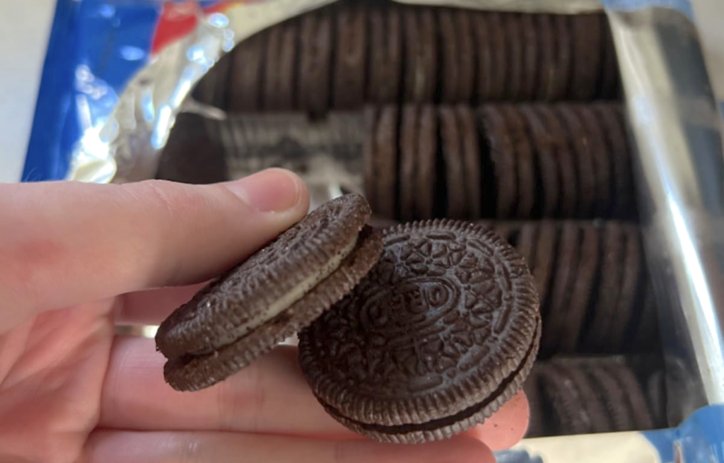 OREO Sandwich Cookies Party Size Bag Just $3.73 Shipped on Amazon (Reg. $6)