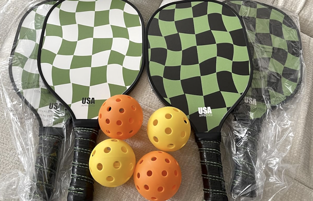 Pickleball Set w/ Paddles, Balls, & Carrying Bag Only $9.99 on Amazon (Reg. $43)