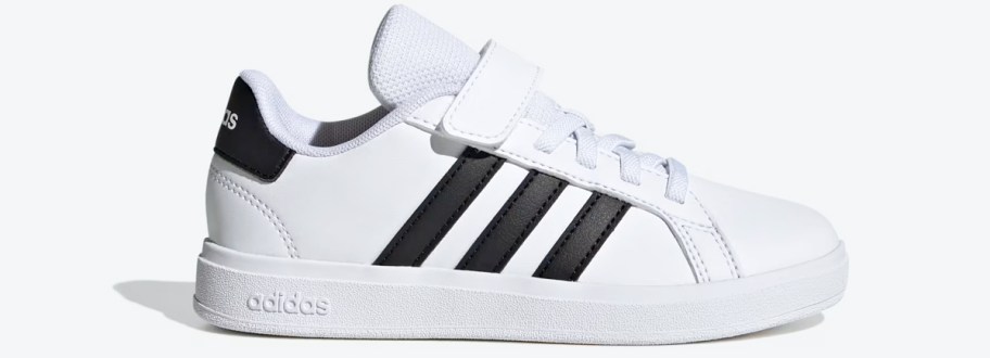 white adidas sneakers with 3 black stripes