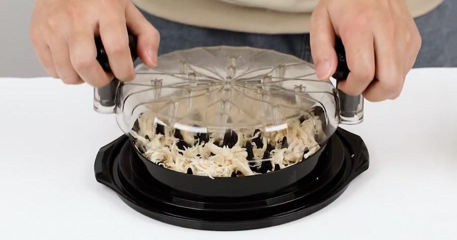 Chicken Shredder w/ Cleaning Brush Just $6.99 on Amazon