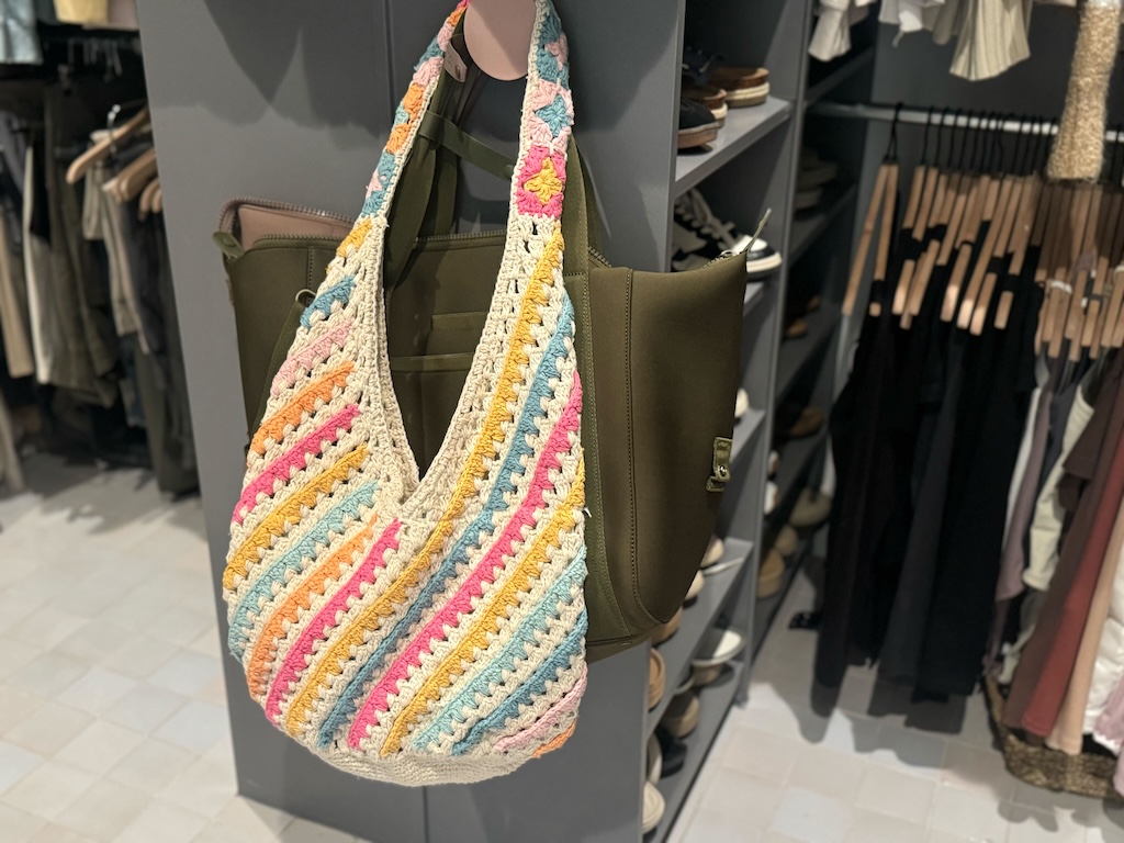 Over 20 Team-Favorite Walmart Fashion Finds | Under $20 Summer Crochet Bags!