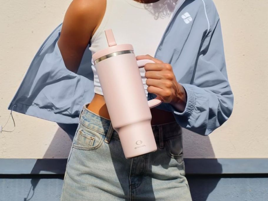 Leak-Proof 40oz Tumbler JUST $8.49 on Amazon (Reg. $40)
