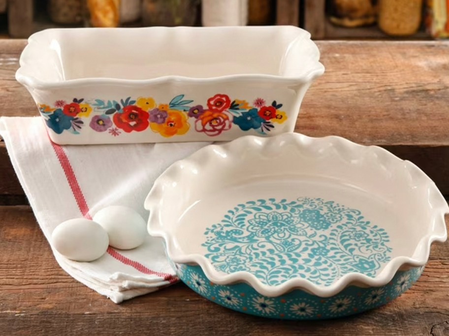 pioneer woman floral stoneware pie and pan set