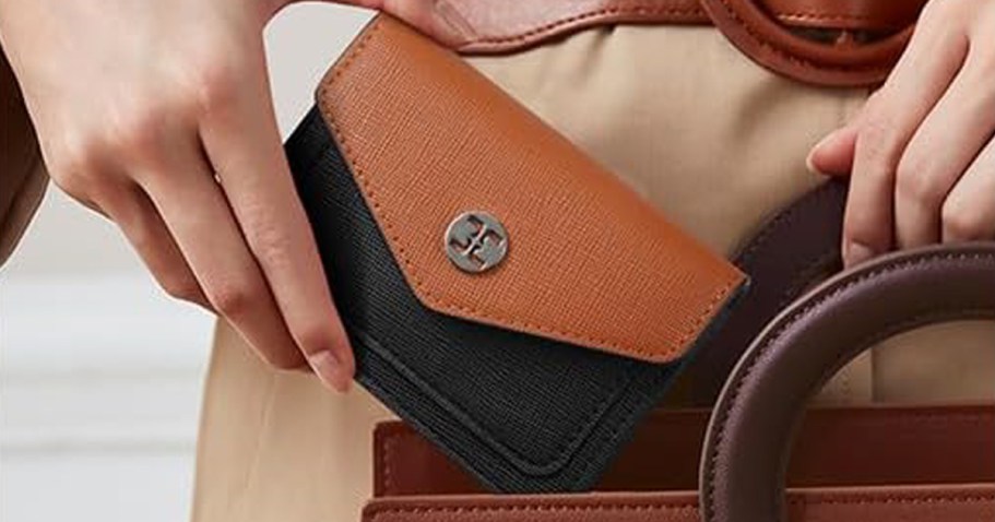 Women’s RFID Wallet Just $4.99 on Amazon (Reg. $10)