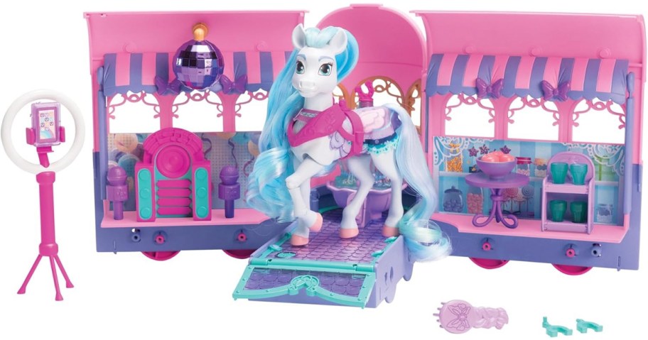 Wild Manes Perla's Clubhouse Trailer Playset w_ Horse Figure 