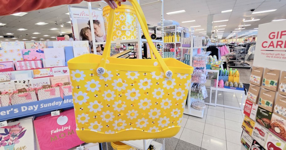Kohl’s Printed Tote Just $41.99 (Reg. $70) | Bogg Bag Vibes for Less
