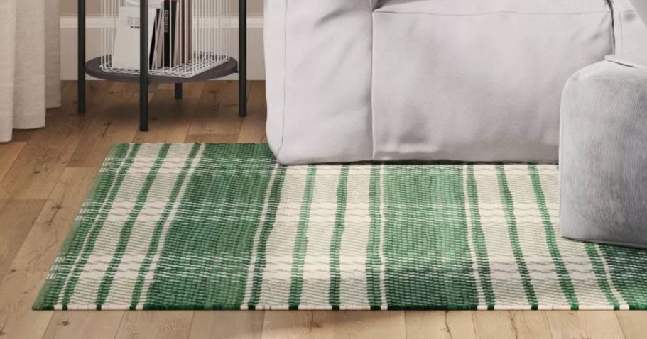 Room Essentials Handwoven Area Rugs Only $20 on Target.online (Reg. $35)